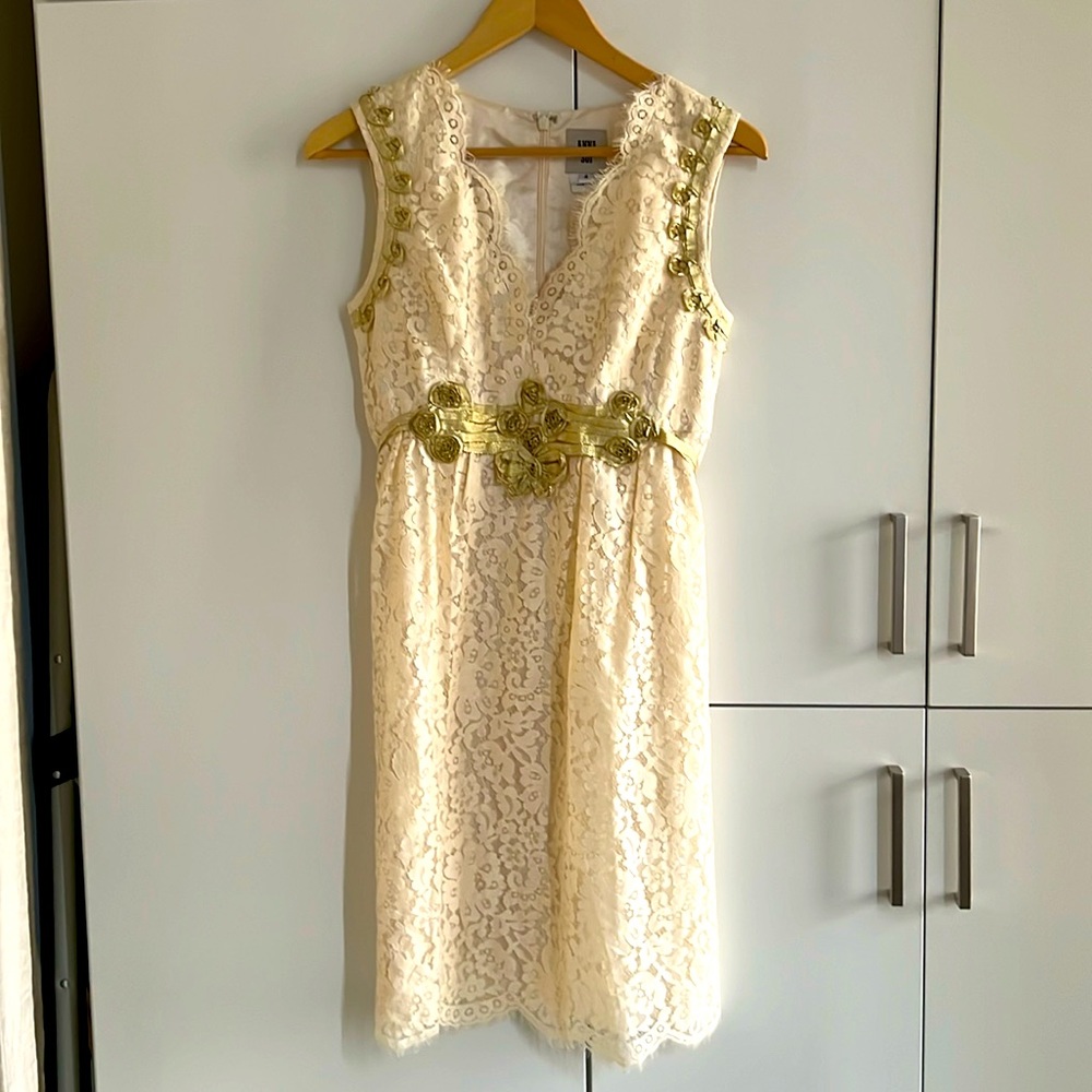 Anna Sui Off White Lace Wedding Dress